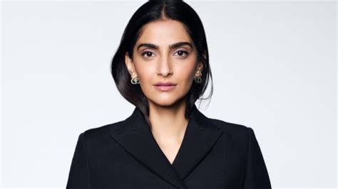 sonam kapoor chudai Search